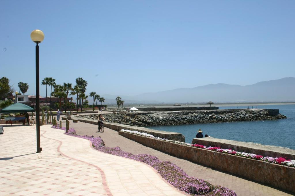 Hotel Estero Beach Ensenada Exteriör bild